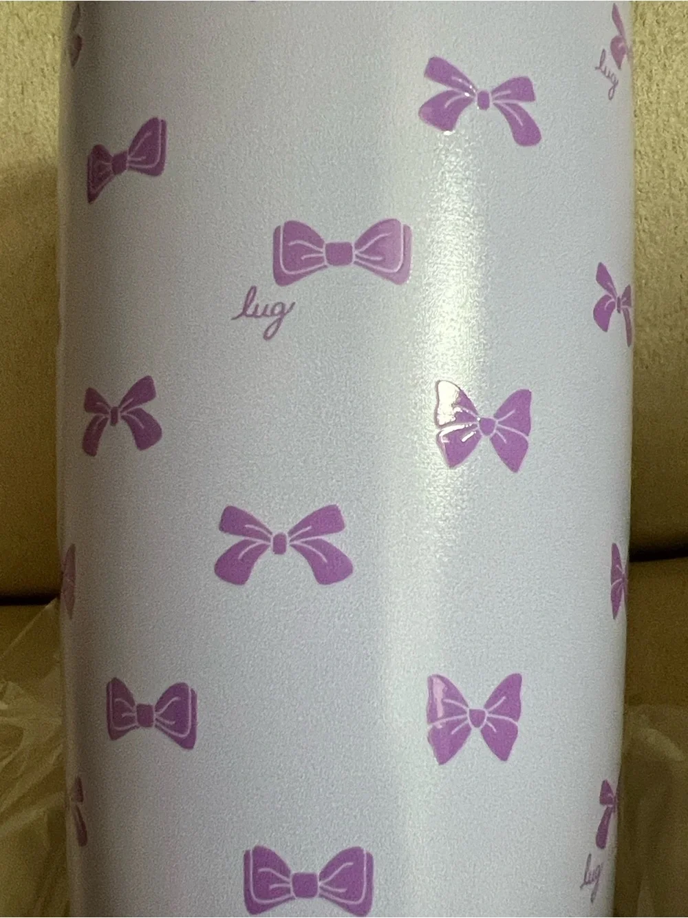 NWT Lug Guzzle Tumbler in Mini Bows Purple